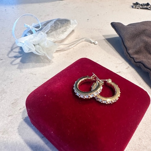 Gold Swarovski Matrix Hoops. Simple Elegance - Picture 4 of 4